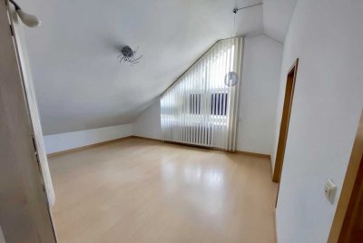 Modern&klar: Gemütliche 2-Zimmer-Wohnung mit Balkon in Maximiliansau
