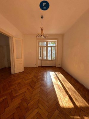 3,5-Zimmer-Altbauwohnung und Loggia