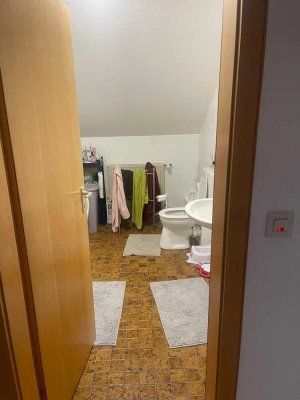 Dachgeschosswohnung zur Miete in Dichtelbach