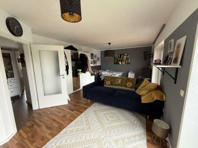 Schöne 3-Zimmer-Wohnung mit Balkon, Einbauküche und Tageslichtbad