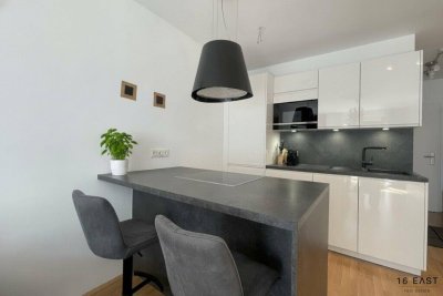 Charmante 2-Zimmer-Wohnung, Top-Ausstattung mit Süd-Balkon &amp; Garage