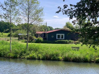 Ferienparadies am Kanal