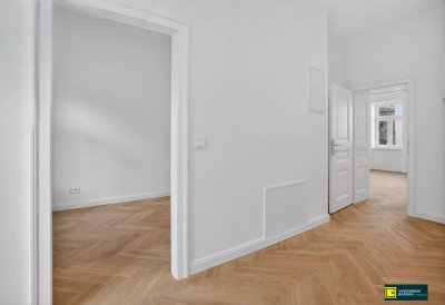 Ideal für Stadtliebhaber | Altbauwohnung mit Balkon