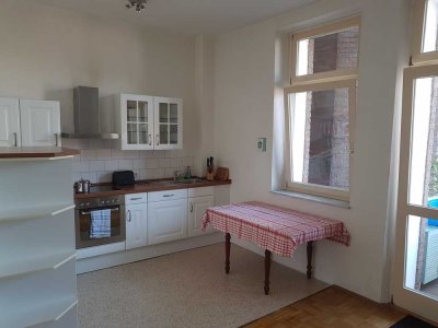 Hübsche Altbauwohnung mit hohen Decken im beliebten Dellviertel