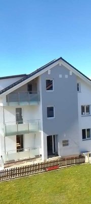 Großzügige helle 4,5 Zimmer-Wohnung