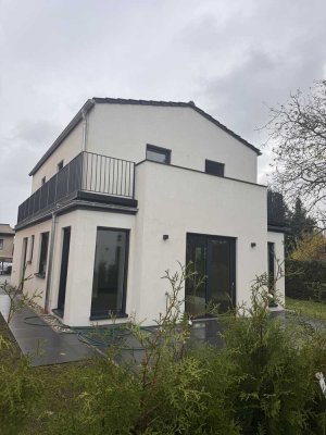 Neubau EFH Ortsteil  Wendenschloss  , Tolle Lage und mit Garten