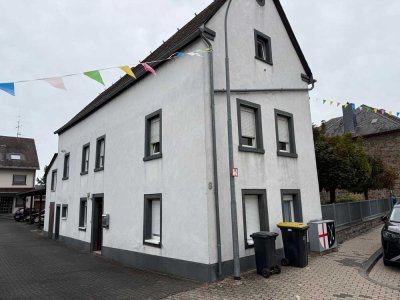 Attraktives Einfamilienhaus mit 4,5 Zimmern in ruhiger Lage in St. Sebastian – modernisiert 2025