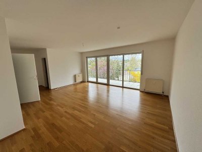 helle Wohnung, 63 qm, mit großem Balkon zu vermieten - ohne Makler