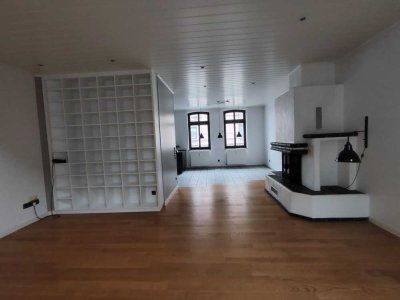 Wohnung 176 qm mit Einbauküche, Terrasse, Garage in Eicken Gründerzeitviertel