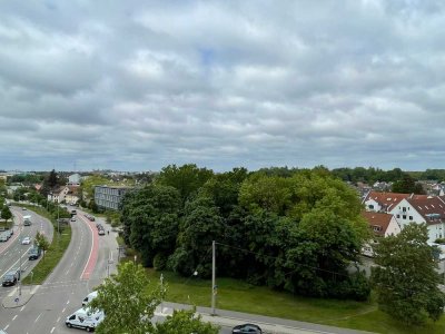 Schöne, helle 3-Zimmer-Wohnung mit Loggia & Blick auf die Burg!