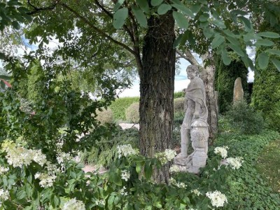 Autoarker Bauernhof in wunderschöner Natur mit eigenem See