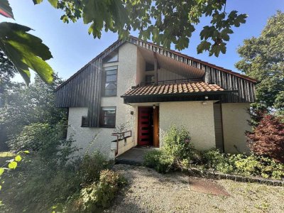 Großzügiges Architektenhaus im Grünen mit Weitblick - befristet!