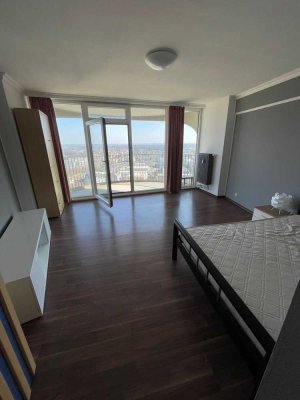 KNIPFER`S IMMOBILIENSCHÄTZE - Apartment im begehrten Hotelturm zum Kauf!