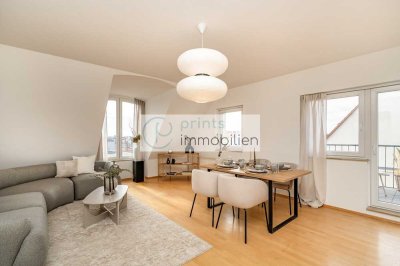 BEZUGSFREI++ WUNDERSCHÖNE DACHGESCHOSS MAISONNETTE WOHNUNG++PARKETT++ECKWANNE++EBK++TERRASSE++BÄDER