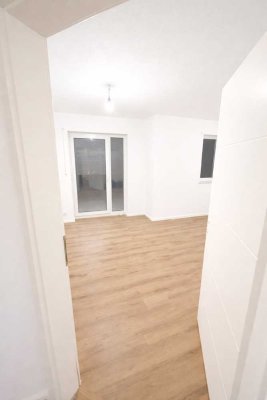 3-Zimmer Wohnung (64m²) mit Terasse und Gartenmitbenutzung in Puderbach, renoviert, provisionsfrei