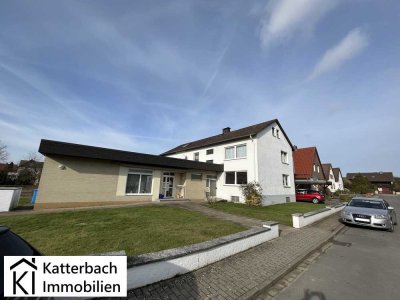 Gepflegtes Wohn- und Geschäftshaus mit 4 Einheiten in Badenhausen