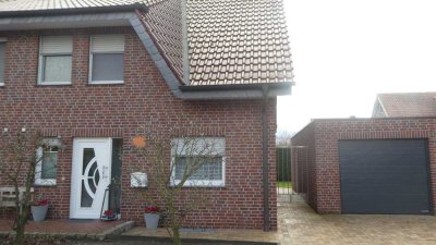 Schöne helle DHH in Reckenfeld zu vermieten