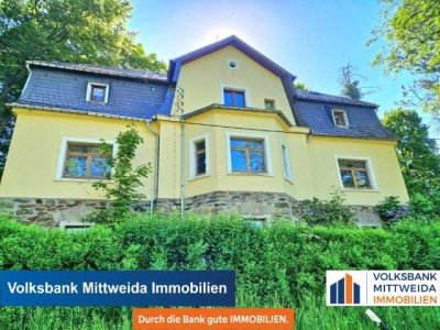 Teilsanierte Gründerzeit-Villa mit 4 Wohneinheiten auf großzügigem Grundstück!
