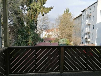 4-Zimmer-Wohnung mit EBK und großem Balkon in Wehlheiden zu vermieten