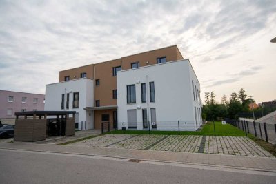 ***1-ZIMMER-APPARTEMENT mit Küche und Gartenanteil - perfekt für Singles oder Pendler***