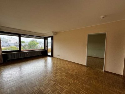 TRIER - Süd - Rarität in Trier-Zentrum: ca. 188 m² auf 2 Etagen-Maisonette, 2 Balkone & TG-Stellp