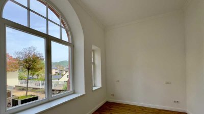 Solides Investment: Helle Eigentumswohnung - komplett saniert