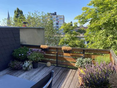 TOP gemütliche 2 ZKDB Wohnung mit großer Dachterasse in zentraler, ruhiger Lage nahe der FH