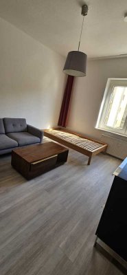 Möbliertes WG Zimmer mit Balkon 40 qm, S Wedding