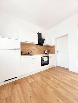 Inkl. moderner Einbauküche! I sonniger Balkon I modernes Bad