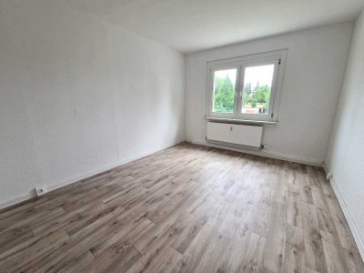 4-Zimmer-Wohnung im 2. Obergeschoss zu vermieten