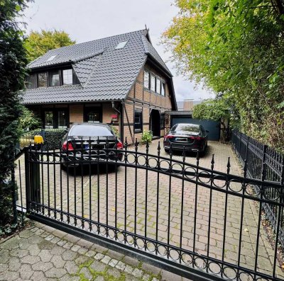 Exklusives Einfamilienhaus mit Garten in Bestlage von Isernhagen