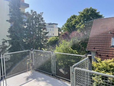 * Attraktiv * Familienfreundlich * Tolle Lage * vier Zimmer * zwei Balkone * Tiefgarage *
