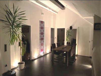 ### 3 ZIMMERWOHNUNG IN BELIEBTER, RUHIGER LAGE NAHE INNENSTADT MIT TOPP AUSSTATTUNG  ###