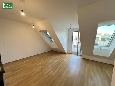 Kolo 35 - Klimatisierte Dachgeschoss-Wohnung mit 2 Terrassen nahe SCN, Denglerpark und Prager Straße! - Ab sofort!