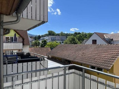 Vollständig renovierte 2-Raum Wohnung mit Balkon in Müllheim