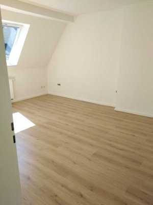 Große 3 Zimmer Maisonette Wohnung zum 01.06.2026 frei! -Direkt vom Eigentümer!