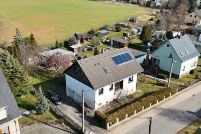 Einfamilienhaus mit Einliegerwohnung in Frankenberg  - 1.000 m² Grundstück