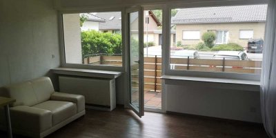 Modernisiertes hochwertig möbliertes Wohlfühlzuhause mit Balkon und Einbauküche - Paderborn-Elsen