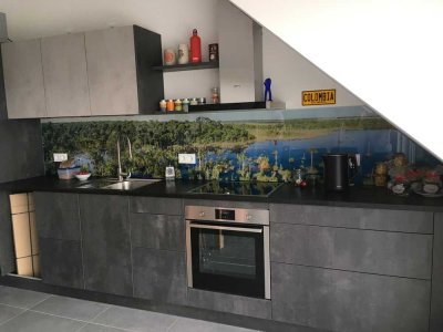 luxuriöse Dachgeschosswohnung mit großem Balkon und herrlichem Weitblick in Uninähe Trier-Irsch