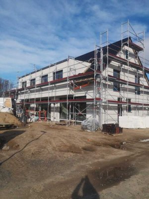 Exklusive Doppelhaushälfte in Feldrandlage von Blumenau