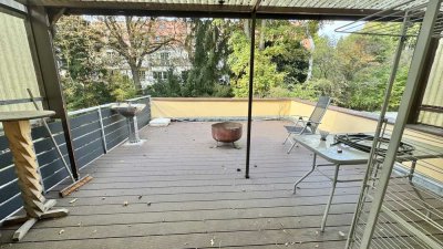 Erlenstegen ! Helle 3-ZW, 80 m², mit großer Terrasse, Laminatböden im 1.OG ohne Aufzug