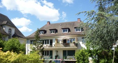 -!- Zweitbezug nach Vollsanierung // Schöne, helle 3-Zimmer-Whg mit Balkon & EBK in KA-West -!-