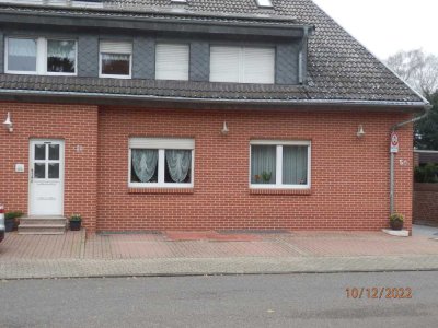 Wohg.(nur mit kompl. Möbeln,s.Fotos) WG.mögl.(3,5x Zi.,K.D.,Bad) gute Wohnl. in Viersen-Süchteln