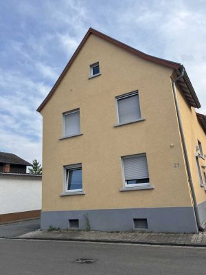 Tolle helle 5 Zimmer Maisonettenwohnung Lampertheim /Hofheim