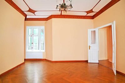 Schöneberg in seiner besten Form: Wohnen im monumentalen Altbau