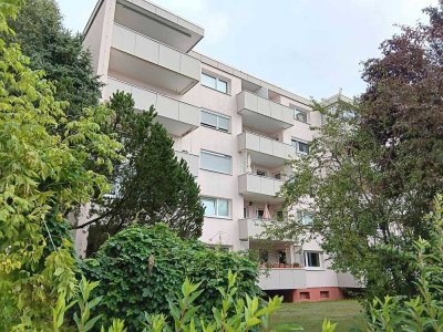 Zum Verlieben! Einziehen und Wohlfühlen. Komplettrenovierte, charmante 3 Zimmerwohnung in Toplage