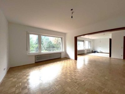 Frankenforst: Stilvolle 4,5-Zimmer-Wohnung mit Südterrasse in Bergisch Gladbach
