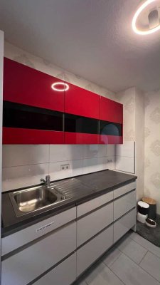 Wohnen mit Charakter: Drei-Zimmer-Wohnung in der Waldstadt