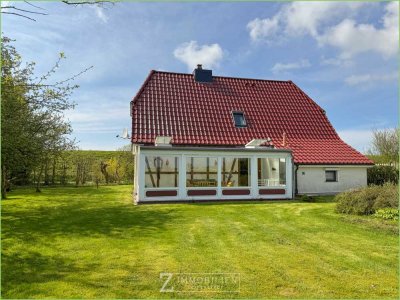 Ländlicher Rückzugsort mit Weide und Gartenparadies