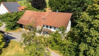 Historisches EFH mit großem Grundstück – ca. 180 Quadratmeter Wohnfläche in ruhiger Lage